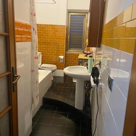 Rum i privatbostad Terrazzo Fiorito Catania